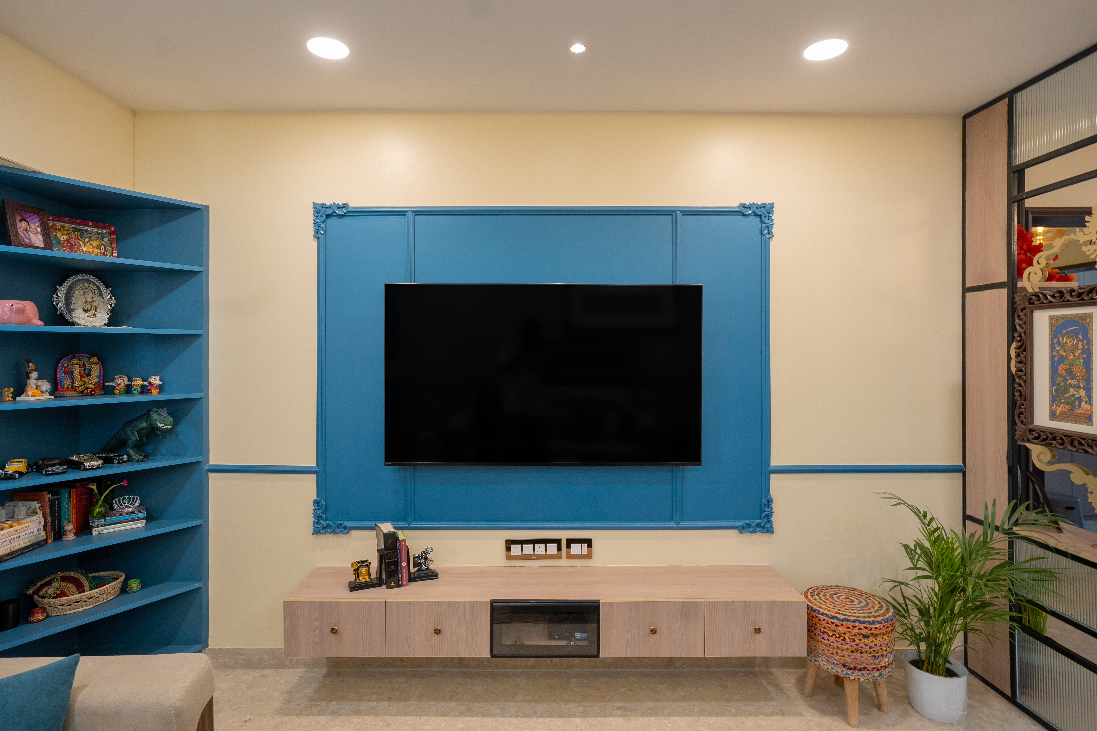 TV Unit